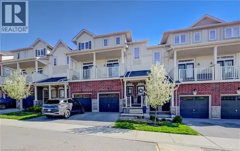 403 Westwood Drive Kitchener ON N2M 0B5