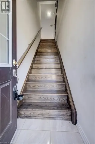 403 Westwood Drive Kitchener ON N2M 0B5