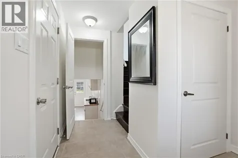 23 Watsons Lane Dundas ON L9H 5G9