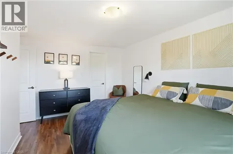 23 Watsons Lane Dundas ON L9H 5G9