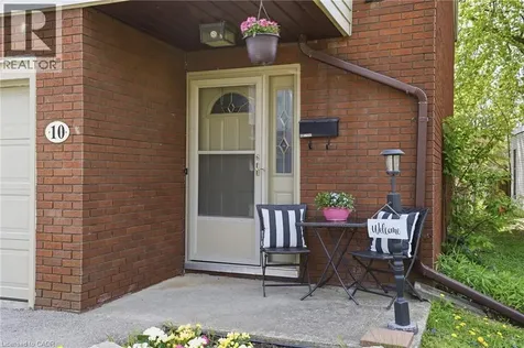 23 Watsons Lane Dundas ON L9H 5G9