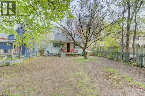 8 Marshall Street Waterloo ON N2J 2T2