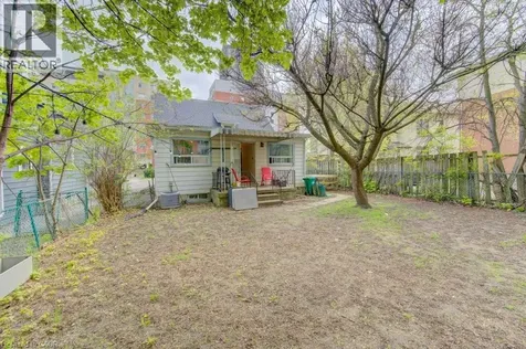 8 Marshall Street Waterloo ON N2J 2T2