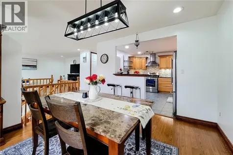 114 Juanita Drive Hamilton ON L9C 2G3