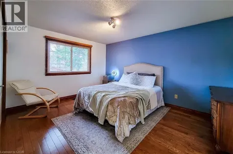 114 Juanita Drive Hamilton ON L9C 2G3