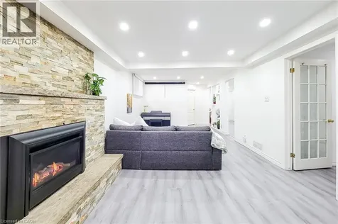 114 Juanita Drive Hamilton ON L9C 2G3