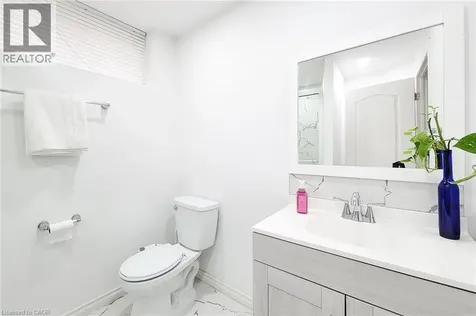 114 Juanita Drive Hamilton ON L9C 2G3