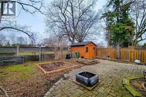 114 Juanita Drive Hamilton ON L9C 2G3