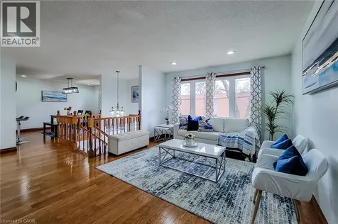 114 Juanita Drive Hamilton ON L9C 2G3
