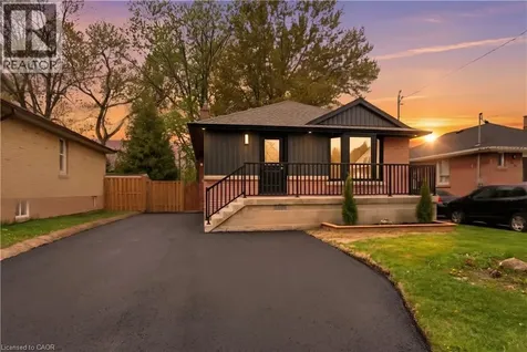 374 East 13th Street Hamilton ON L9A 4A1