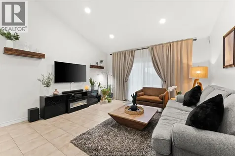 163 Antonio Court Leamington ON N8H 5P5