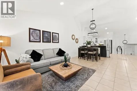 163 Antonio Court Leamington ON N8H 5P5