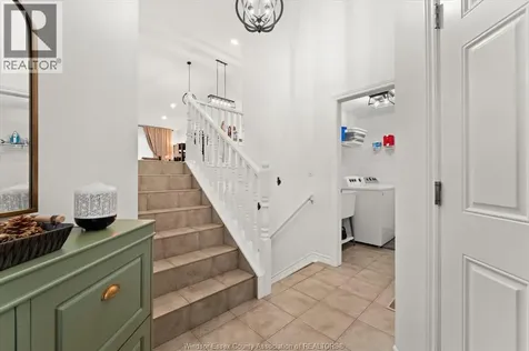 163 Antonio Court Leamington ON N8H 5P5