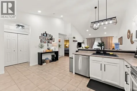 163 Antonio Court Leamington ON N8H 5P5
