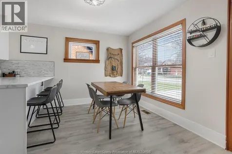 496 Murray Street Wallaceburg ON N8A 1V6