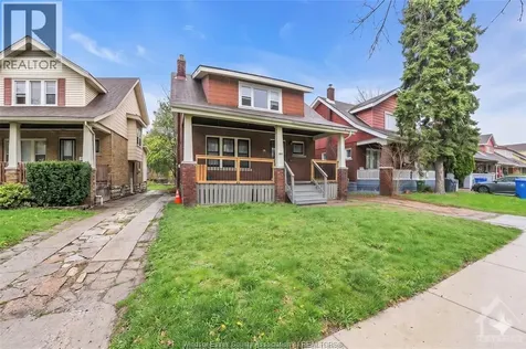 418 Rankin Windsor ON N9B 2R7