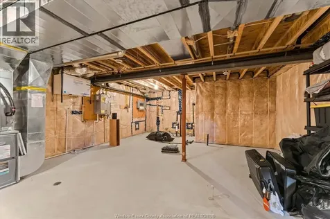 332 Victoria Avenue Amherstburg ON N9V 1M5