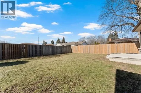 332 Victoria Avenue Amherstburg ON N9V 1M5