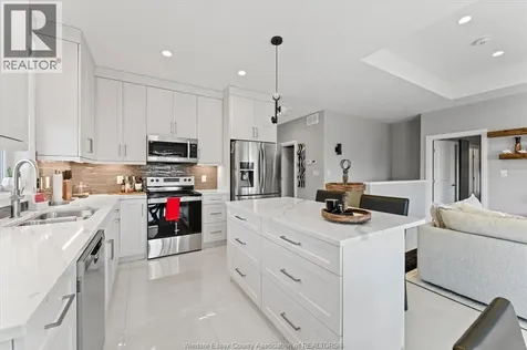 332 Victoria Avenue Amherstburg ON N9V 1M5