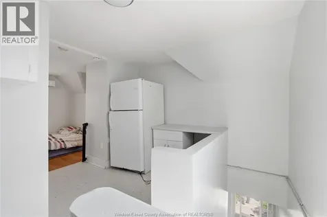 1021 Wellington Avenue Windsor ON N9A 5K2