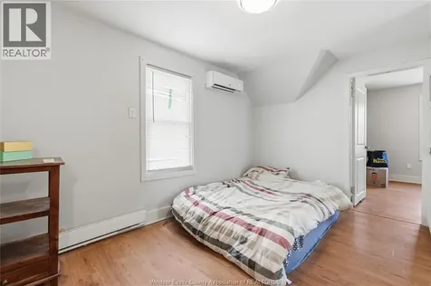 1021 Wellington Avenue Windsor ON N9A 5K2