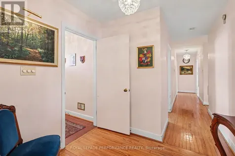 2253 Alta Vista Drive Ottawa ON K1H 7L9
