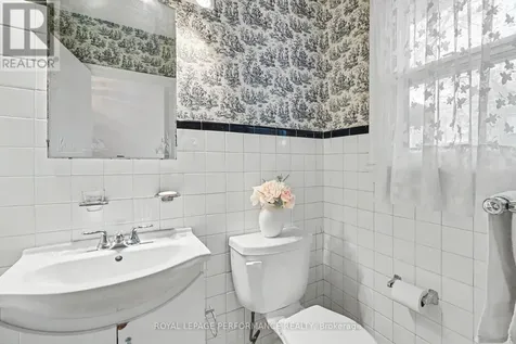 2253 Alta Vista Drive Ottawa ON K1H 7L9