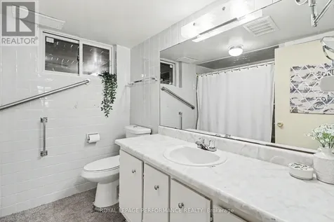 2253 Alta Vista Drive Ottawa ON K1H 7L9