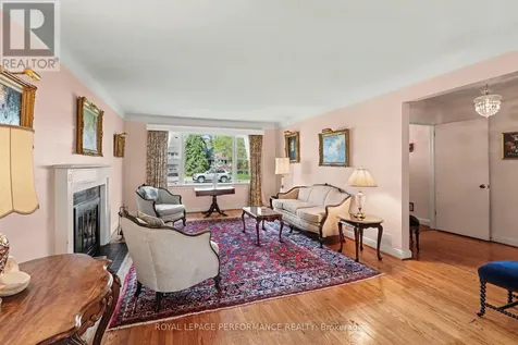 2253 Alta Vista Drive Ottawa ON K1H 7L9