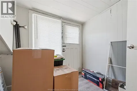 1021 Wellington Avenue Windsor ON N9A 5K2