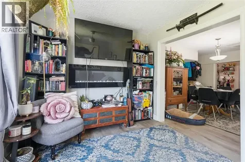 1021 Wellington Avenue Windsor ON N9A 5K2