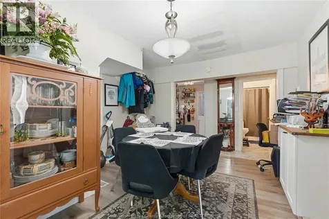 1021 Wellington Avenue Windsor ON N9A 5K2