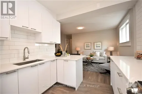 375 Mackay Street Ottawa ON K1M 2C3