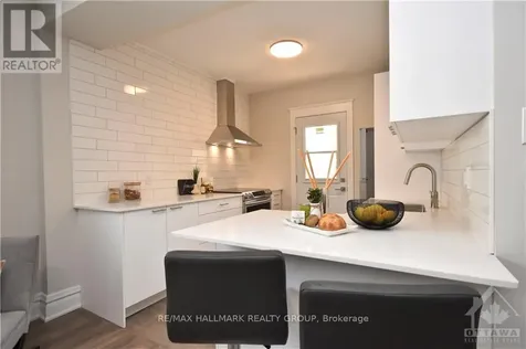 375 Mackay Street Ottawa ON K1M 2C3