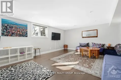 250 Richardson Avenue Ottawa ON K2B 5G6