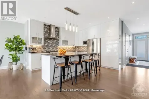 250 Richardson Avenue Ottawa ON K2B 5G6