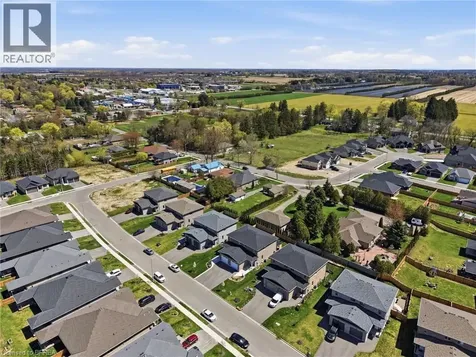 34 Peachleaf Lane Waterford ON N0E 1Y0