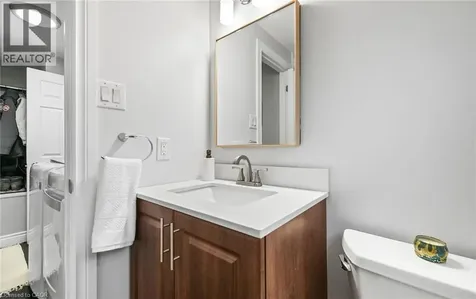 84 Viscount Road Brantford ON N3P 1Y7