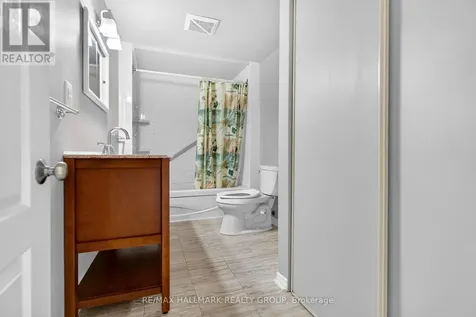 1354 Gaultois Avenue Ottawa ON K1C 3G6
