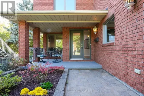 1354 Gaultois Avenue Ottawa ON K1C 3G6