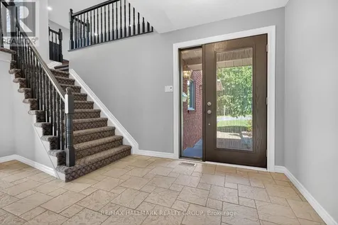1354 Gaultois Avenue Ottawa ON K1C 3G6