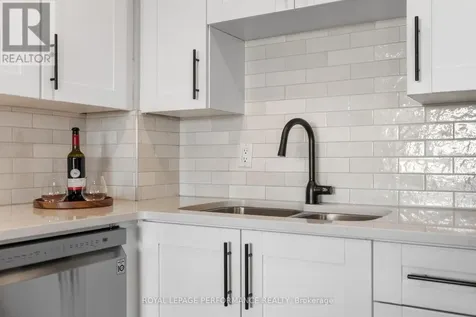 960 Teron Road Ottawa ON K2K 2B6