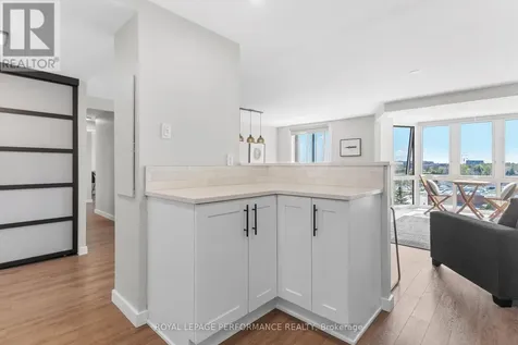 960 Teron Road Ottawa ON K2K 2B6