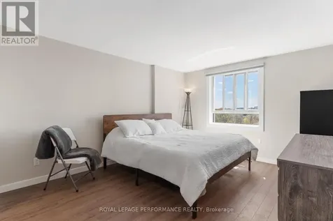 960 Teron Road Ottawa ON K2K 2B6