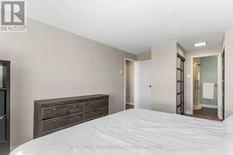 960 Teron Road Ottawa ON K2K 2B6