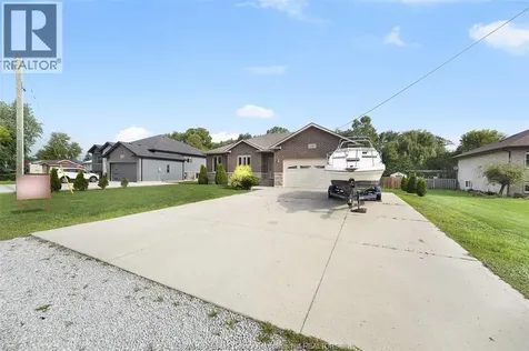 21107 Mclean Road Wheatley ON N0P 2P0