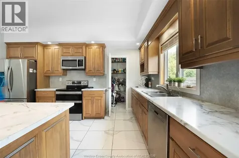 21107 Mclean Road Wheatley ON N0P 2P0