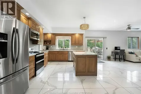21107 Mclean Road Wheatley ON N0P 2P0