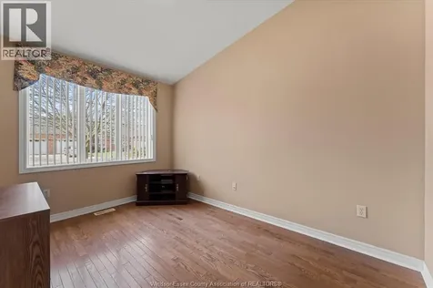 3718 Prairie Court Windsor ON N9G 2X3