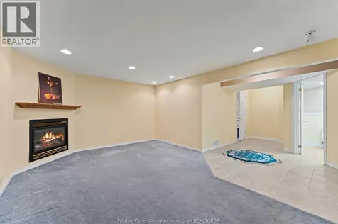 3718 Prairie Court Windsor ON N9G 2X3
